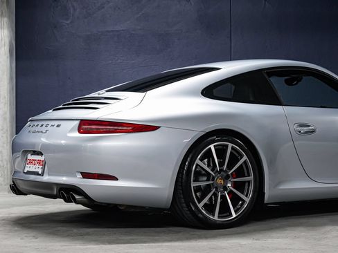 Used 2016 Porsche 911 Carrera S RWD image 36