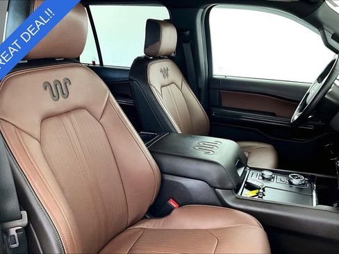Used 2022 Ford Expedition King Ranch image 11
