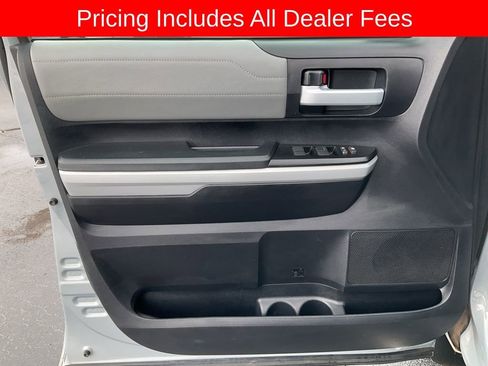 Used 2020 Toyota Tundra Limited RWD image 3