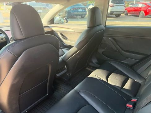 Used 2021 Tesla Model 3 Performance AWD/4WD image 9