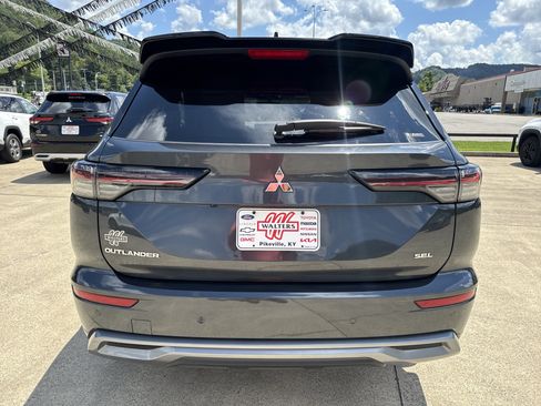 Used 2026 Mitsubishi Outlander SEL AWD/4WD image 6