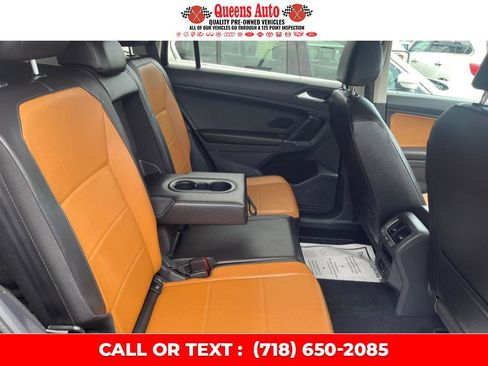 Used 2018 Volkswagen Tiguan SE image 10