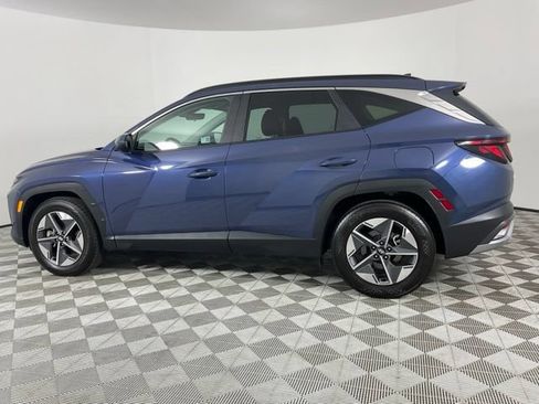 Used 2025 Hyundai Tucson SEL FWD image 3