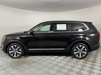 Used 2022 Kia Telluride EX w/ EX Premium Package video 3