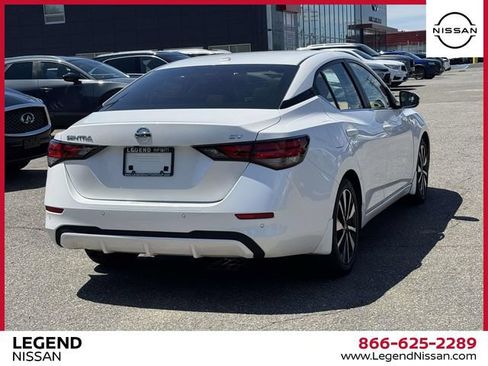 Certified 2023 Nissan Sentra SV w/ SV Premium Package FWD image 5