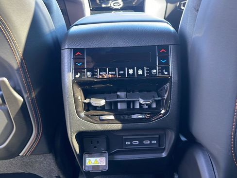 New 2026 Jeep Grand Cherokee L Summit w/ Advanced Protech Group IV AWD/4WD image 26