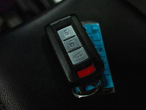 Used 2024 Mitsubishi Eclipse Cross SE image 23