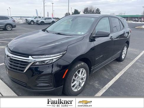 Used 2023 Chevrolet Equinox LS w/ LS Convenience Package image 1