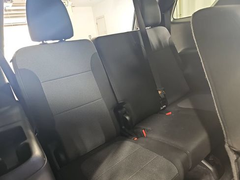 Used 2023 Chevrolet Traverse LT w/ LPO, Floor Liner Package AWD/4WD image 15