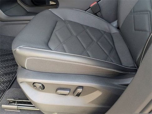 New 2026 Volkswagen Atlas SE image 21