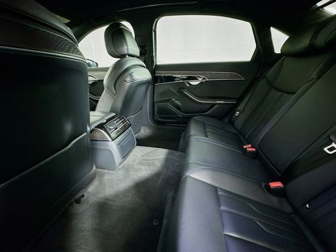 Used 2023 Audi A8 L 3.0T w/ Comfort Plus Package image 24