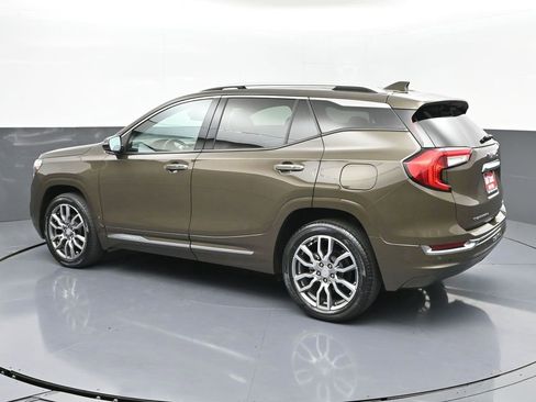 Used 2023 GMC Terrain Denali image 26