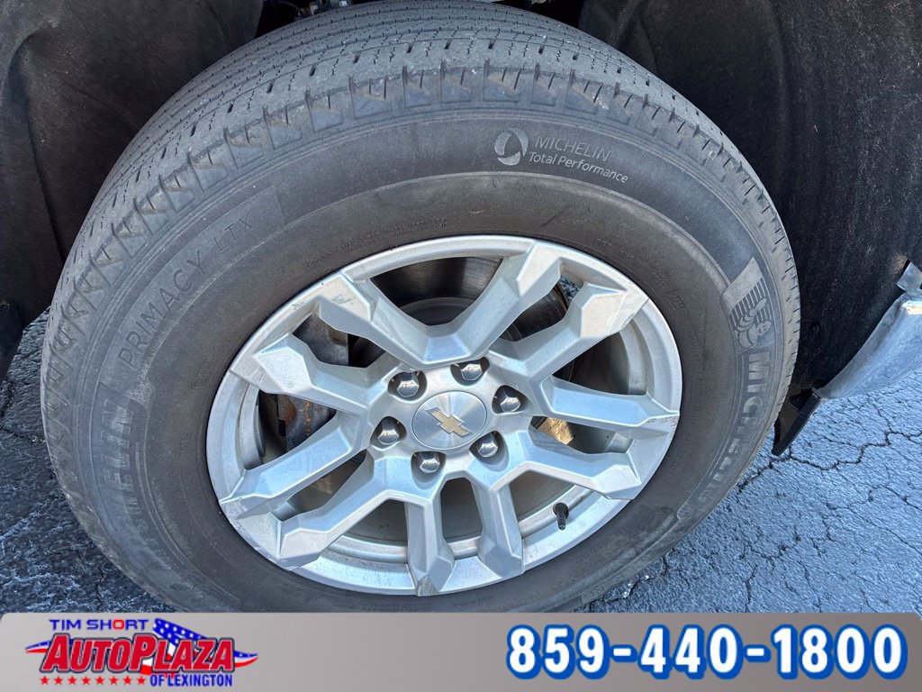 Used 2023 Chevrolet Silverado 1500 LT AWD/4WD image 13