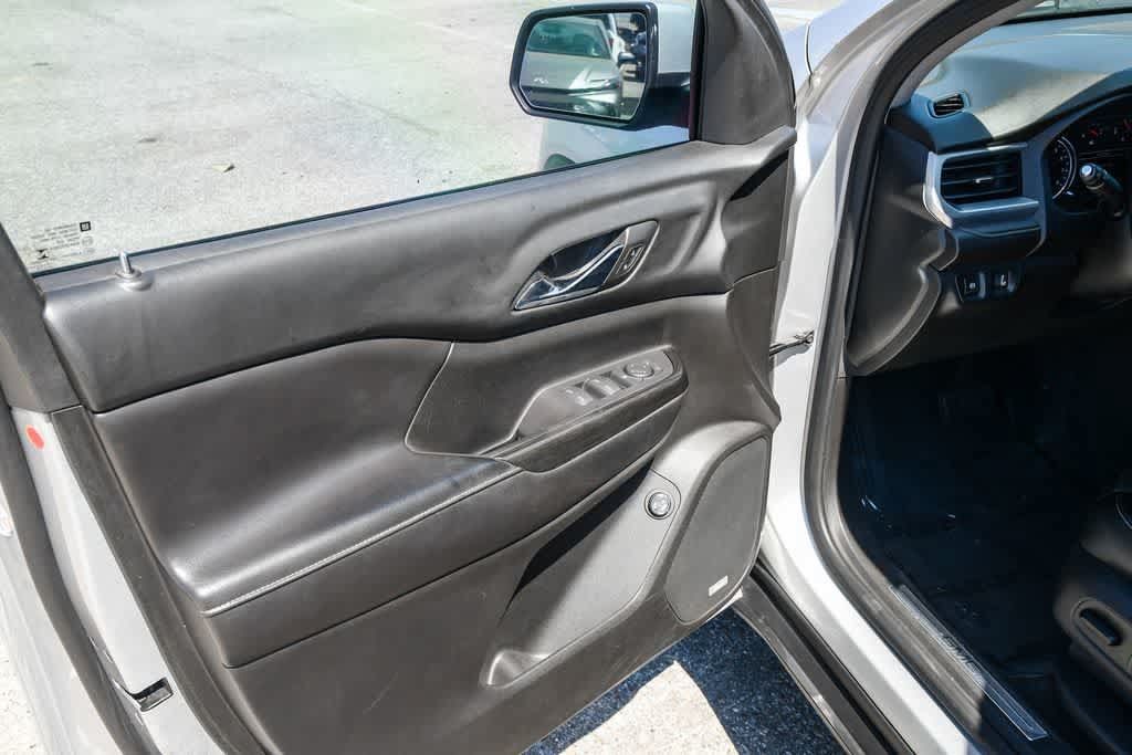 Used 2018 GMC Acadia SLT FWD image 27