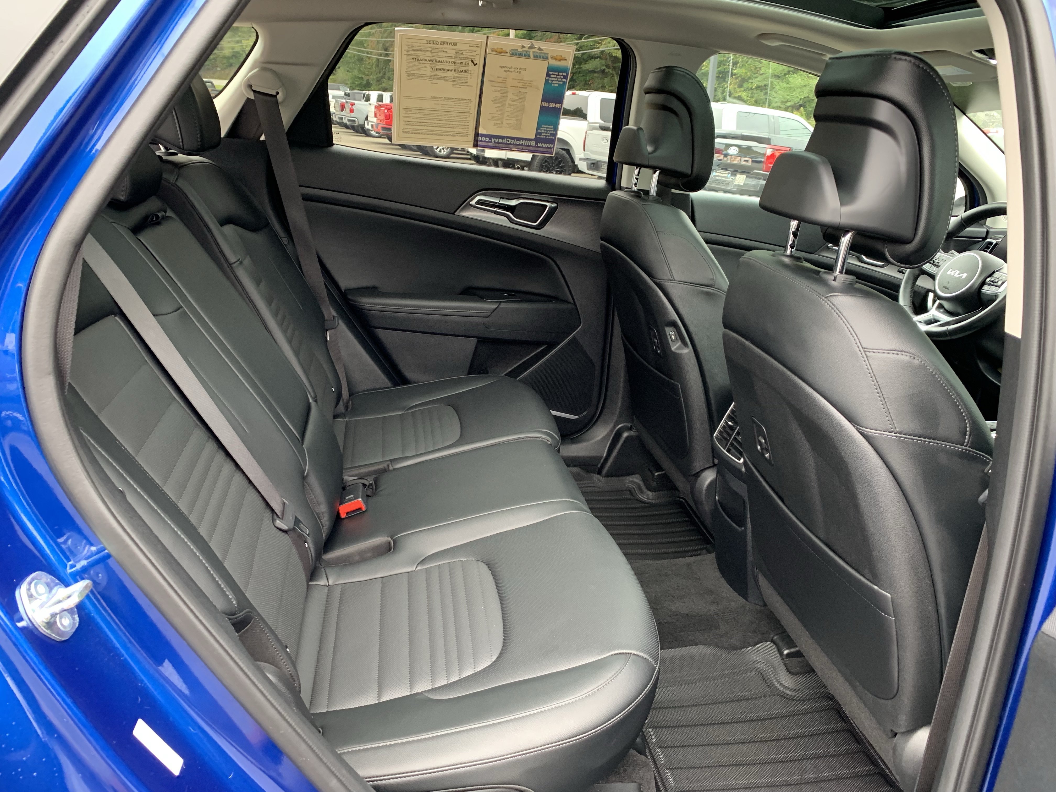 Used 2025 Kia Sportage SX FWD image 36