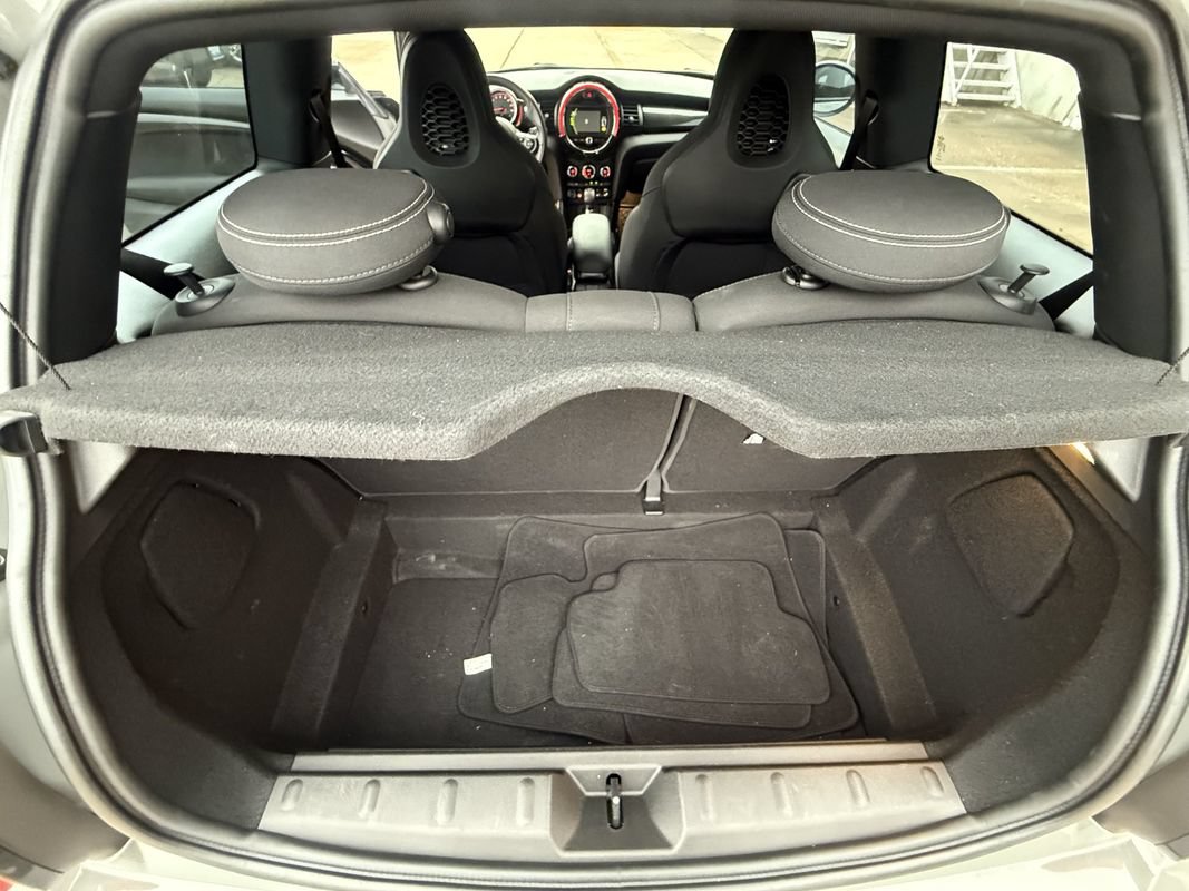 Used 2018 MINI Cooper John Cooper Works FWD image 17