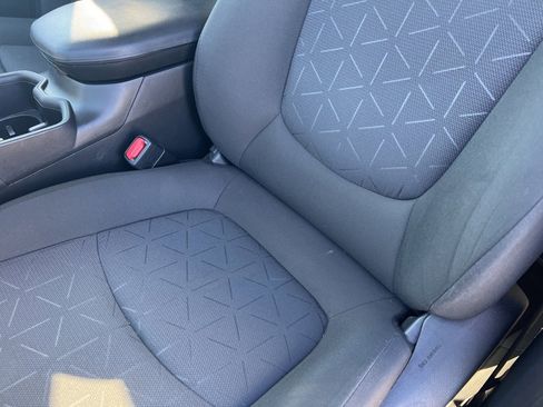 Used 2024 Toyota RAV4 XLE image 10