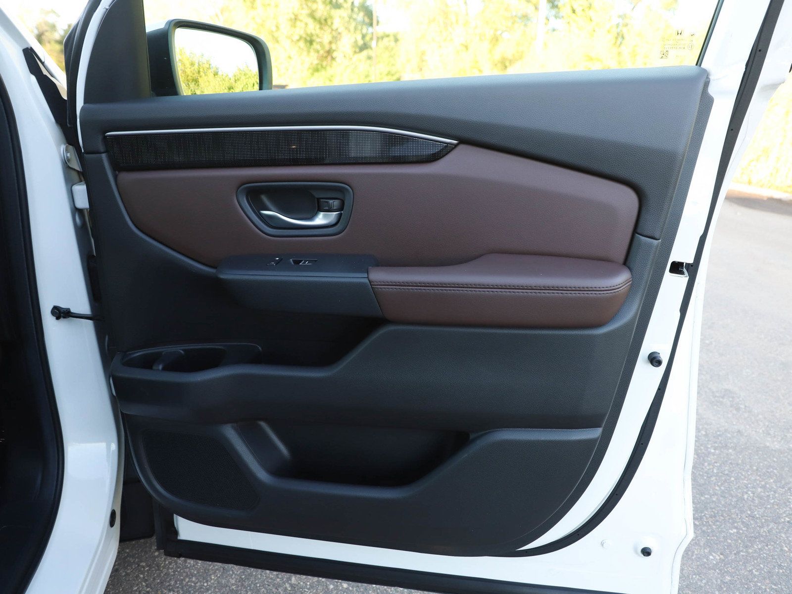 Used 2024 Honda Pilot Elite image 9