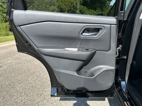 New 2026 Nissan Rogue SV image 22