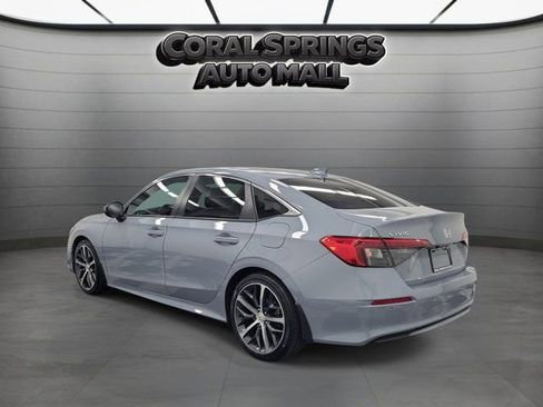 Certified 2024 Honda Civic Touring image 4