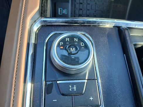 Used 2024 Ford Expedition Max Platinum AWD/4WD image 19