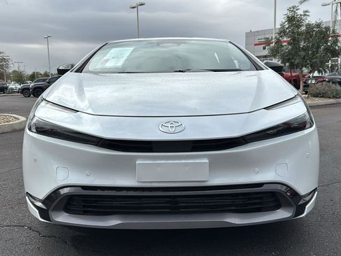 Certified 2024 Toyota Prius XLE image 2