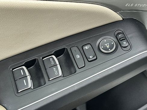 Used 2023 Acura Integra A-Spec FWD image 12