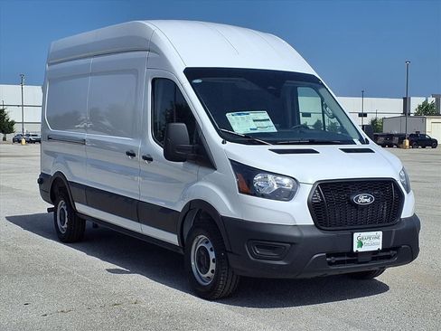 New 2026 Ford Transit 250 148 High Roof RWD image 3
