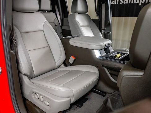 Used 2024 Chevrolet Silverado 3500 LTZ w/ LTZ Plus Package image 32