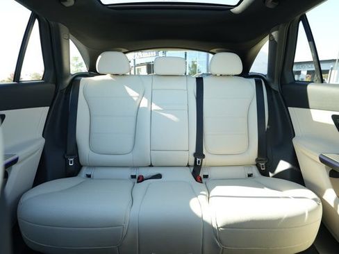 Certified 2026 Mercedes-Benz GLC 300 4MATIC image 32