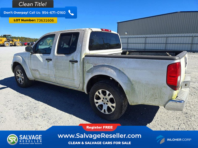 Used 2012 Suzuki Equator Sport RWD image 3