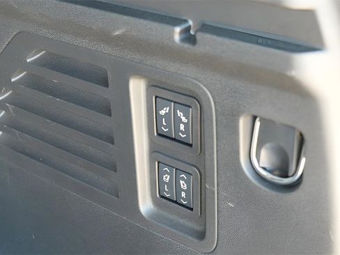 New 2026 Buick Enclave Sport Touring w/ Super Cruise Package image 28