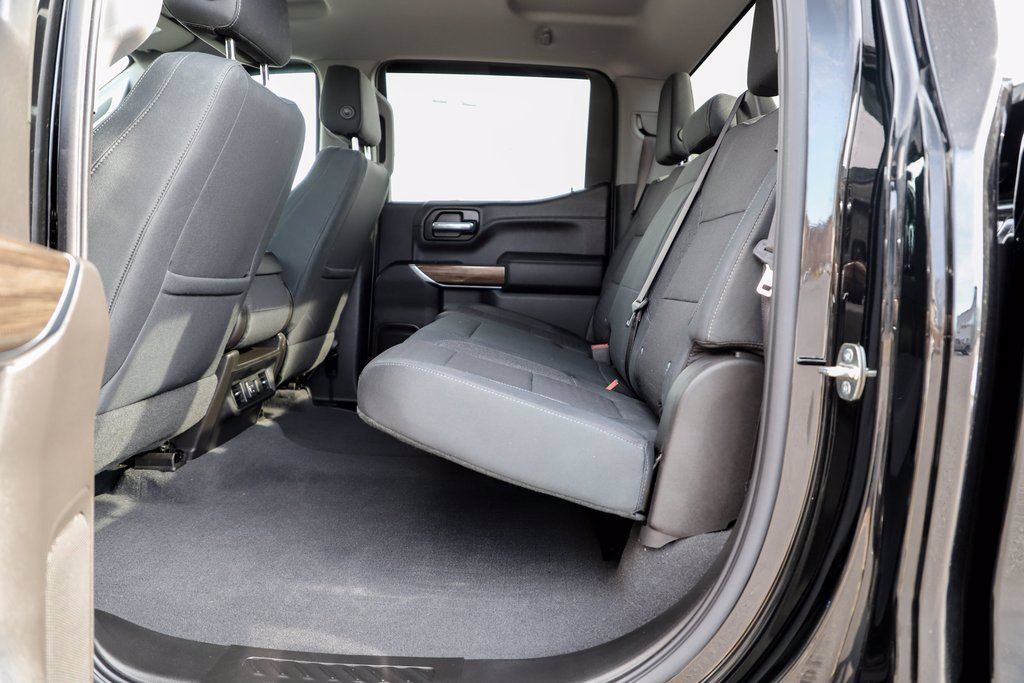 Used 2019 Chevrolet Silverado 1500 RST AWD/4WD image 11
