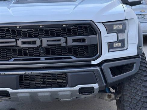 Used 2018 Ford F150 Raptor w/ Equipment Group 802A Luxury image 9