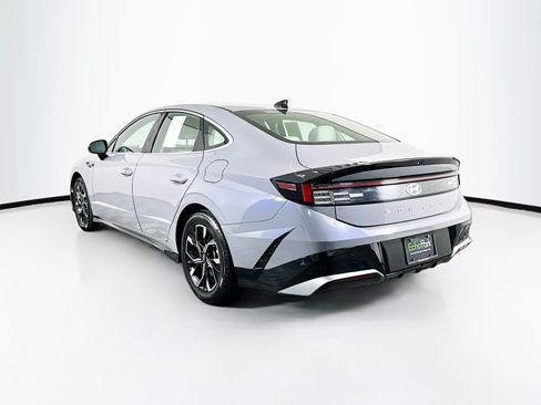 Used 2024 Hyundai Sonata SEL FWD image 5