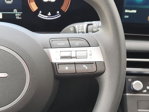 New 2026 Hyundai Tucson SE image 27