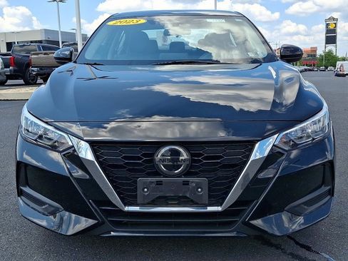 Used 2023 Nissan Sentra SV FWD image 2