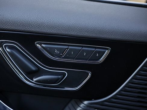 Used 2021 Lincoln Corsair FWD w/ Premium Package image 14