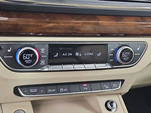 Used 2018 Audi Q5 Premium w/ Premium Plus Package AWD/4WD image 35