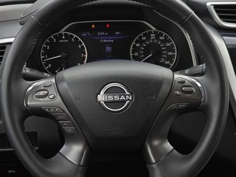 Used 2023 Nissan Murano SV FWD image 30