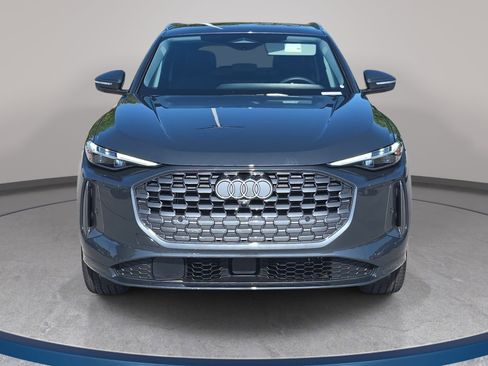 Certified 2025 Audi Q5 Premium Plus w/ Premium Plus AWD/4WD image 2