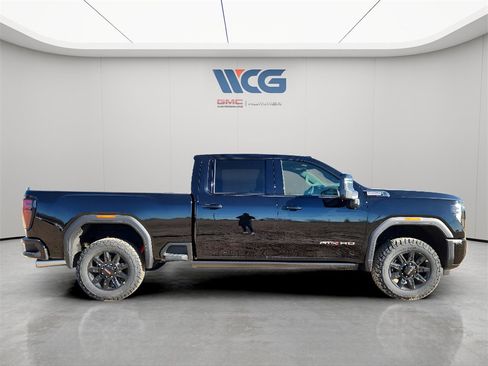 New 2026 GMC Sierra 2500 AT4 w/ AT4 Premium Plus Package image 3