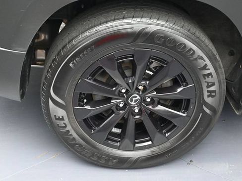 Used 2025 MAZDA CX-50 AWD 2.5 Hybrid w/ Premium Pkg image 5