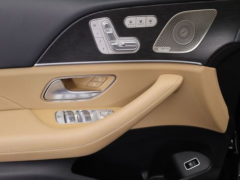 Used 2024 Mercedes-Benz GLE 450 4MATIC image 24