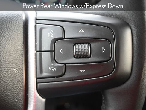 Used 2024 GMC Sierra 1500 SLT image 13