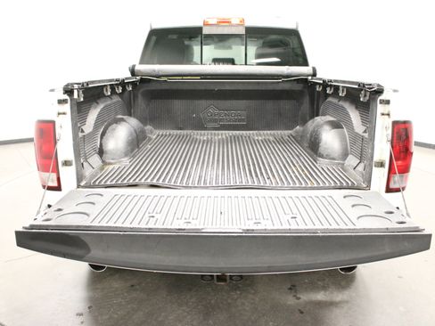 Used 2012 RAM 1500 Big Horn w/ Remote Start & Security Group image 13