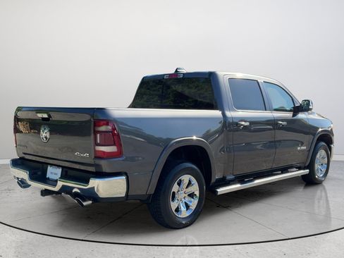 Used 2022 RAM 1500 Laramie AWD/4WD image 7