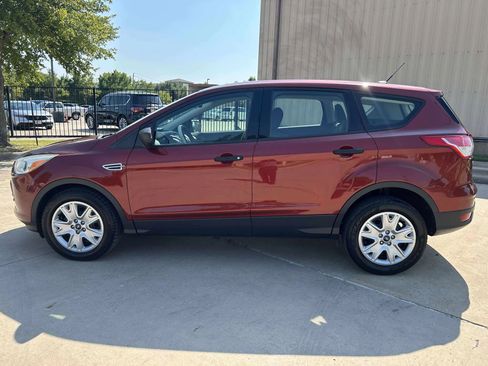 Used 2015 Ford Escape S image 27