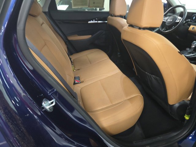 Used 2024 Kia Seltos EX AWD/4WD image 7