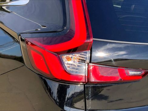 Used 2024 Honda CR-V Sport Touring image 27